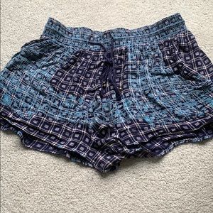 patterned blue shorts